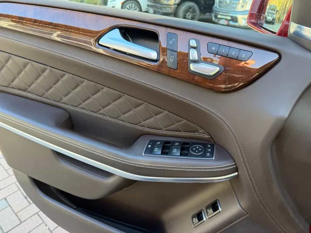 Mercedes-Benz GLS-Class 500 4Matic 1.Hand MwSt. Designo Standheizung 06/2018-photo-14