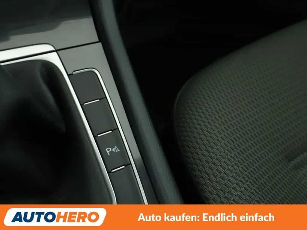 Volkswagen Golf VII 1.0 TSI Comfortline BM*LED*ACC*PDC*BT* 11/2018-photo-23