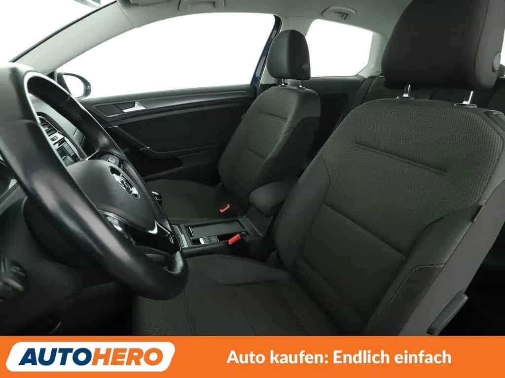 Volkswagen Golf VII 1.0 TSI Comfortline BM*LED*ACC*PDC*BT* 11/2018-photo-9