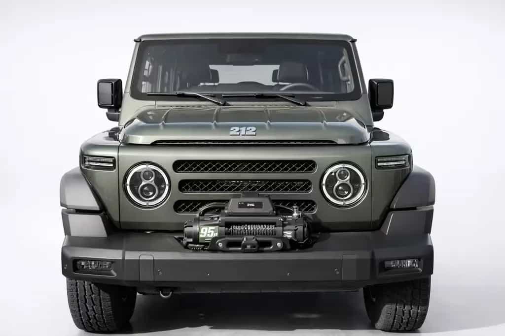 BAW 212 AHK UBS Seilw. LED SHZ CARPLAY SITZL. TEMP. null-photo-3