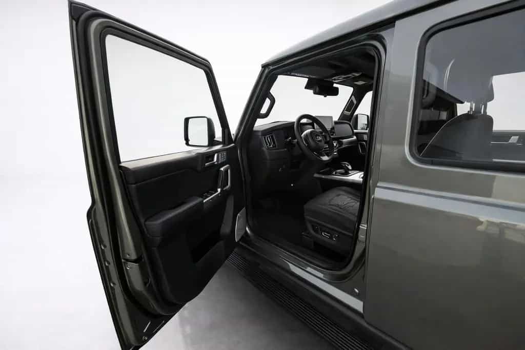BAW 212 AHK UBS Seilw. LED SHZ CARPLAY SITZL. TEMP. null-photo-4