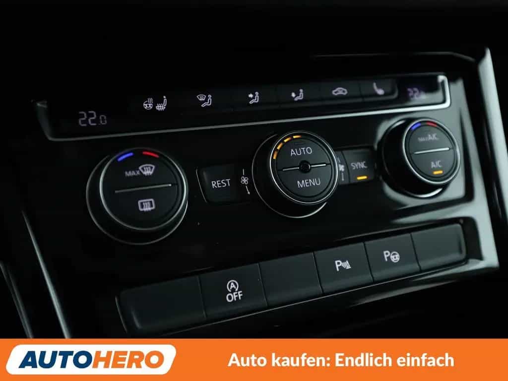 Volkswagen Touran 1.4 TSI Highline BMT Aut.*LED*ACC*PDC* 06/2018-photo-21