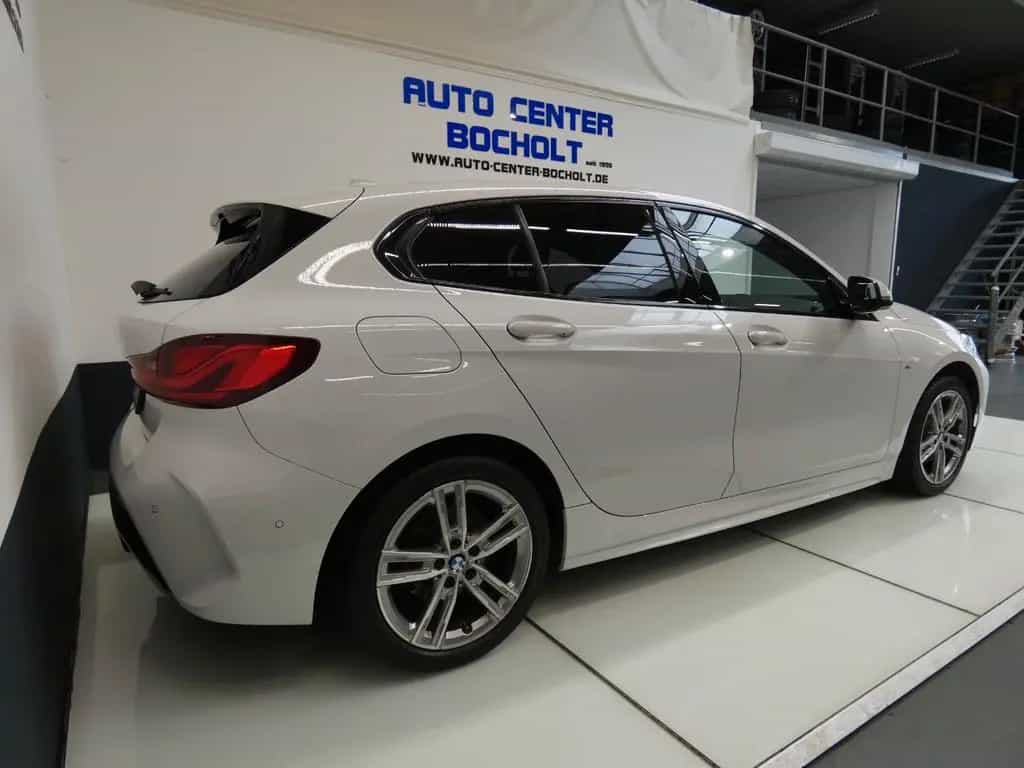 BMW 1 Series 118 i M Sport*Navi*Leder*Kamera*CarPlay* 10/2019-photo-9