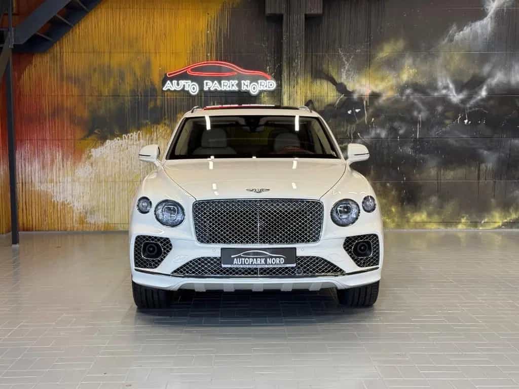 Bentley Bentayga 4.0 V8 Mulliner First Edition DUO-TONE 02/2022-photo-0