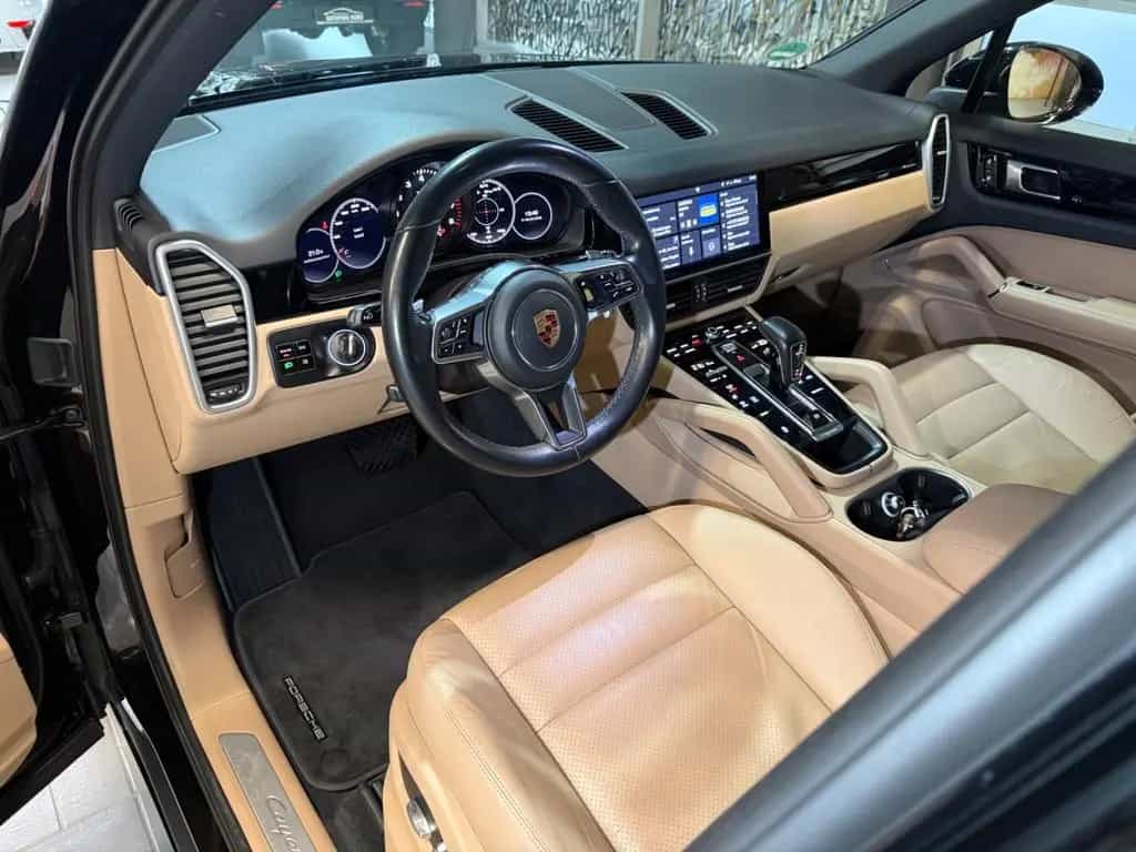 Porsche Cayenne SPORT DESIGN~LEDER~NAVI~LED~ ALU 22 "~ 07/2019-photo-12