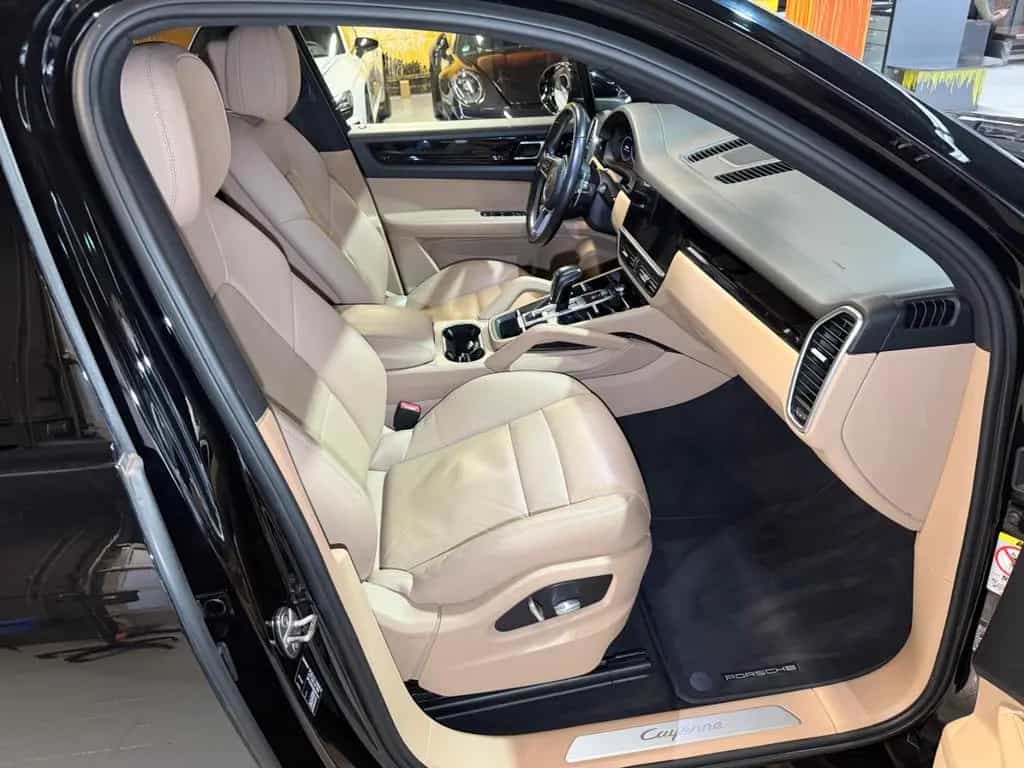 Porsche Cayenne SPORT DESIGN~LEDER~NAVI~LED~ ALU 22 "~ 07/2019-photo-15