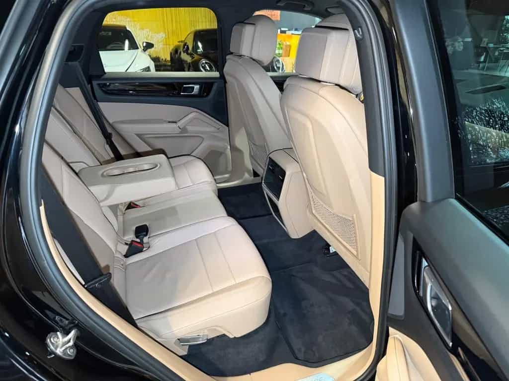 Porsche Cayenne SPORT DESIGN~LEDER~NAVI~LED~ ALU 22 "~ 07/2019-photo-16