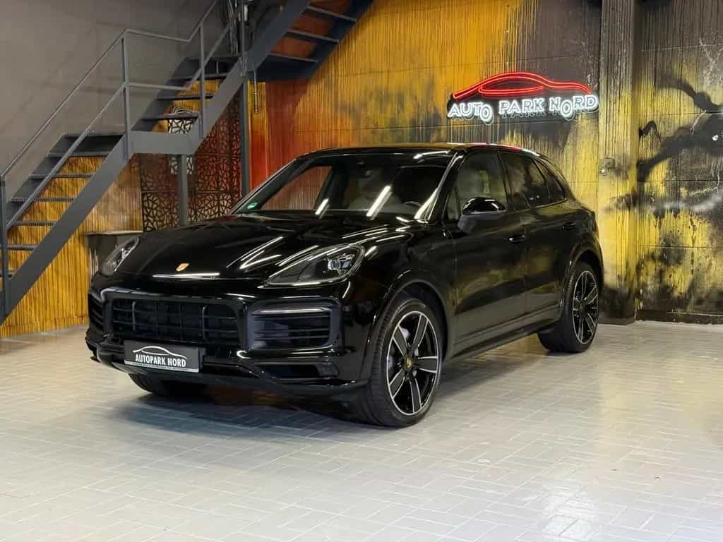 Porsche Cayenne SPORT DESIGN~LEDER~NAVI~LED~ ALU 22 "~ 07/2019-photo-2
