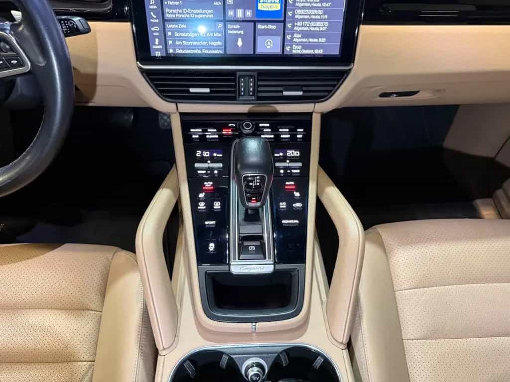 Porsche Cayenne SPORT DESIGN~LEDER~NAVI~LED~ ALU 22 "~ 07/2019-photo-21