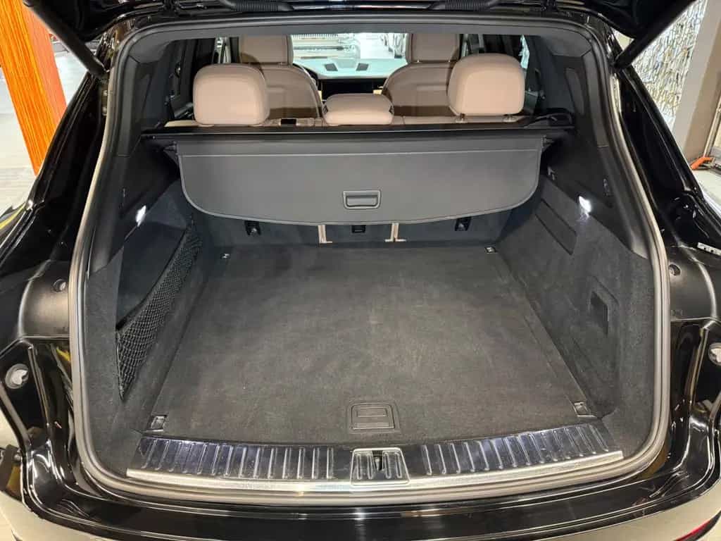 Porsche Cayenne SPORT DESIGN~LEDER~NAVI~LED~ ALU 22 "~ 07/2019-photo-23