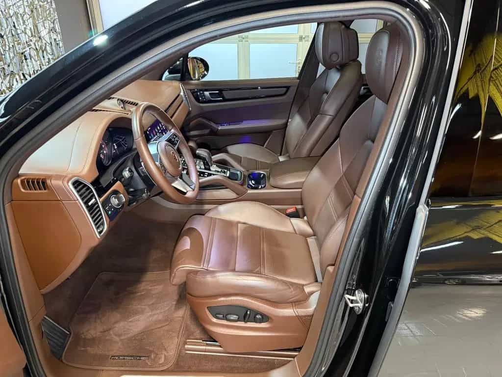 Porsche Cayenne S Platinum Edition~PANO~HEAD-UP~KAMERA 02/2023-photo-10