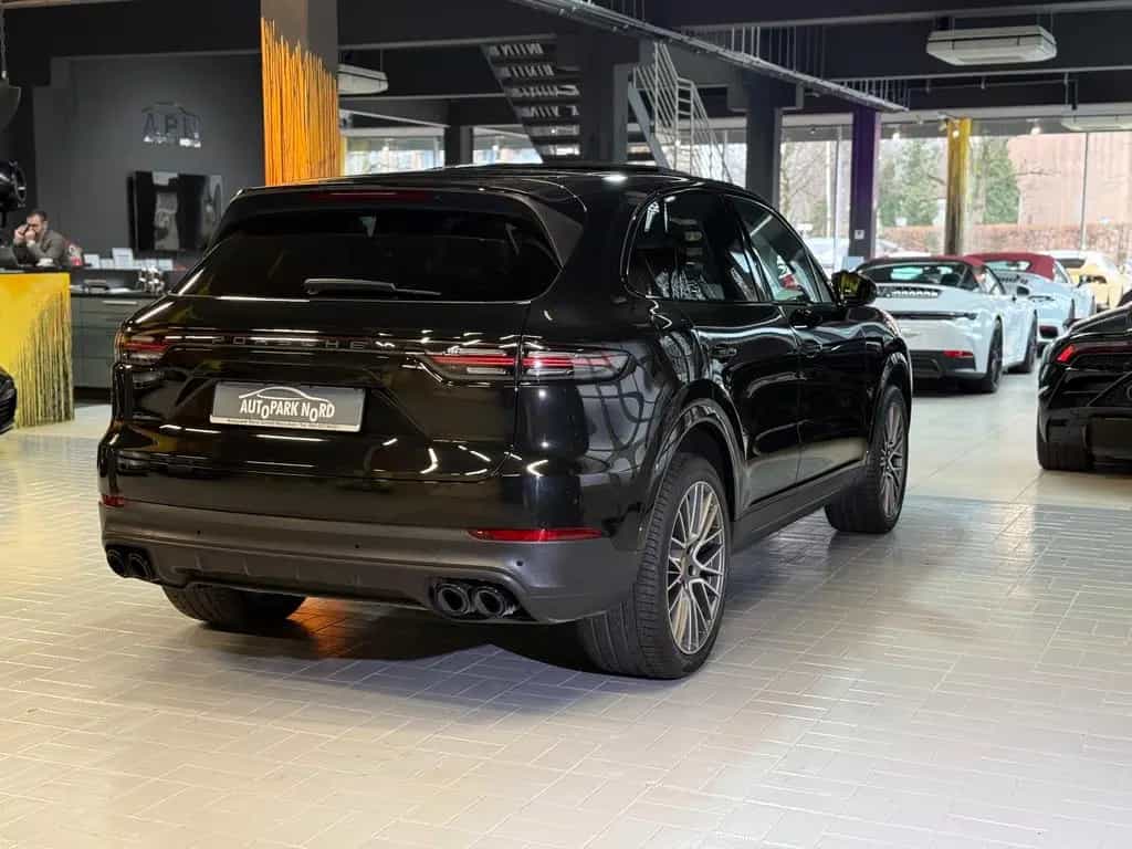 Porsche Cayenne S Platinum Edition~PANO~HEAD-UP~KAMERA 02/2023-photo-6