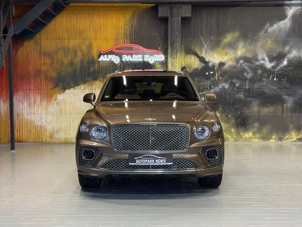 Bentley Bentayga 4.0 V8 4WD Aut.~NAIM~PANO~AKRAPOVIC~ 09/2020-photo-1