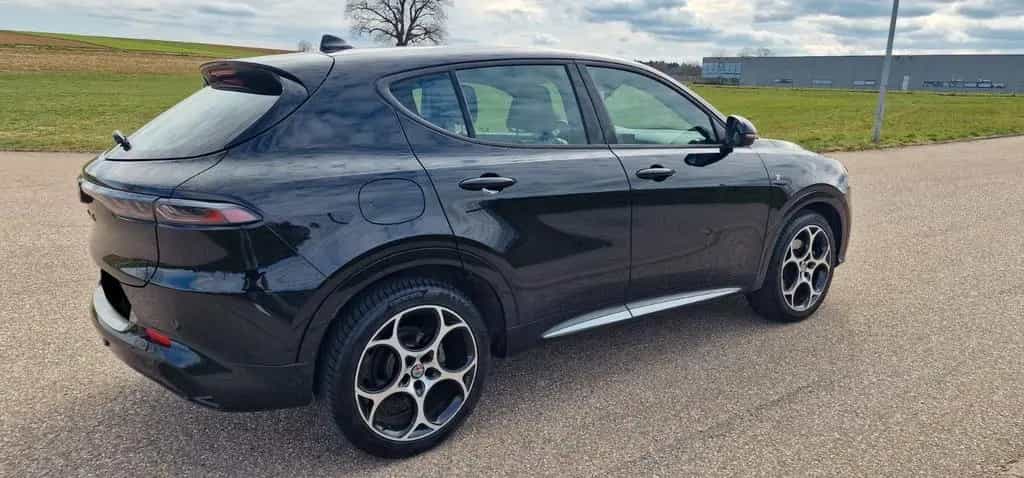 Alfa Romeo Tonale 1.5 VGT TI Benzin/ Mild ... 03/2024-photo-2