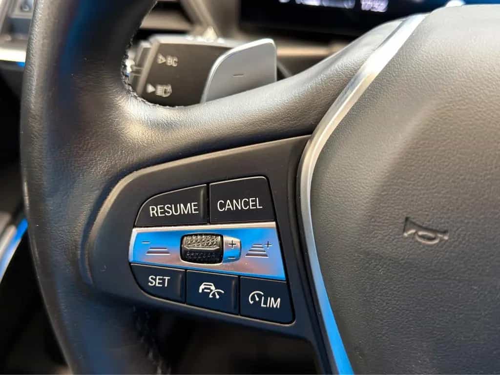 BMW 320 d Touring xDrive ACC AHK HiFi LRHZ STHZ PANO 11/2023-photo-18