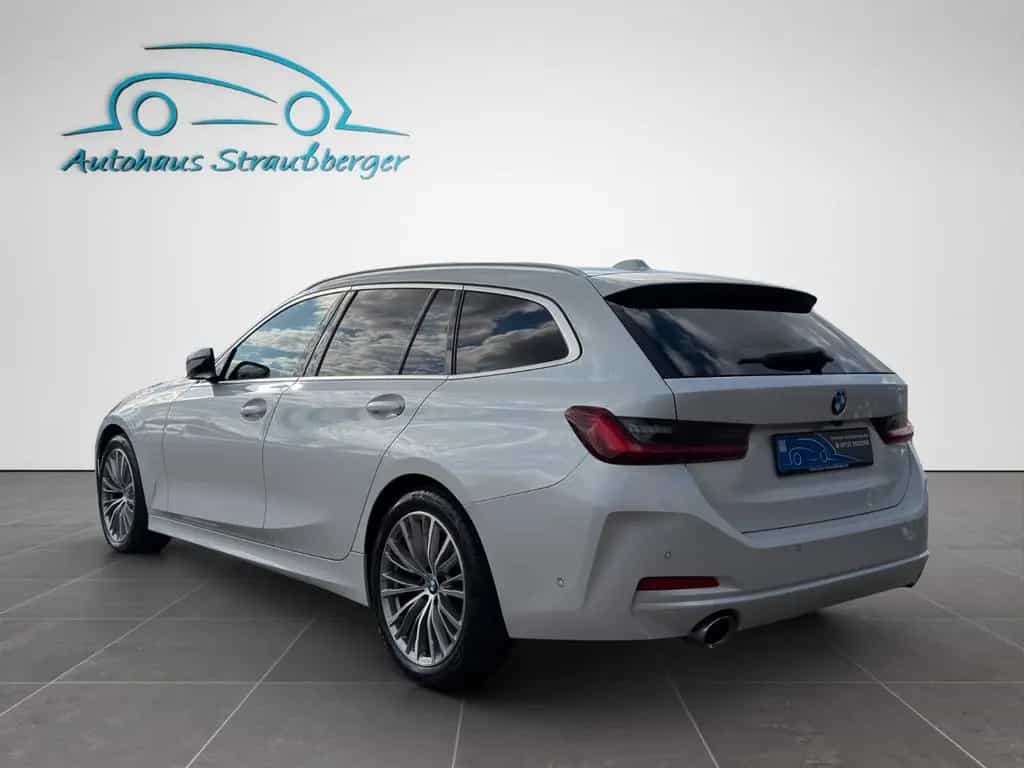 BMW 320 d Touring xDrive ACC AHK HiFi LRHZ STHZ PANO 11/2023-photo-4