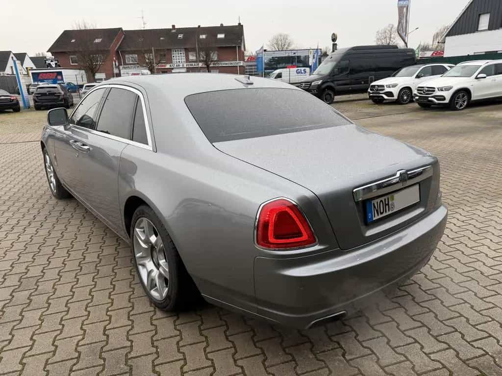 Rolls-Royce Ghost Panorama*Memory-Paket*20"Alu*360°Kamera 07/2011-photo-3