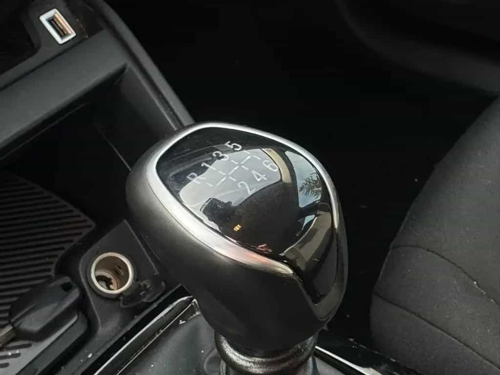 Citroën C4 PureTech 130 Feel. LED. KAMERA. PDC. KLIMA 09/2022-photo-11