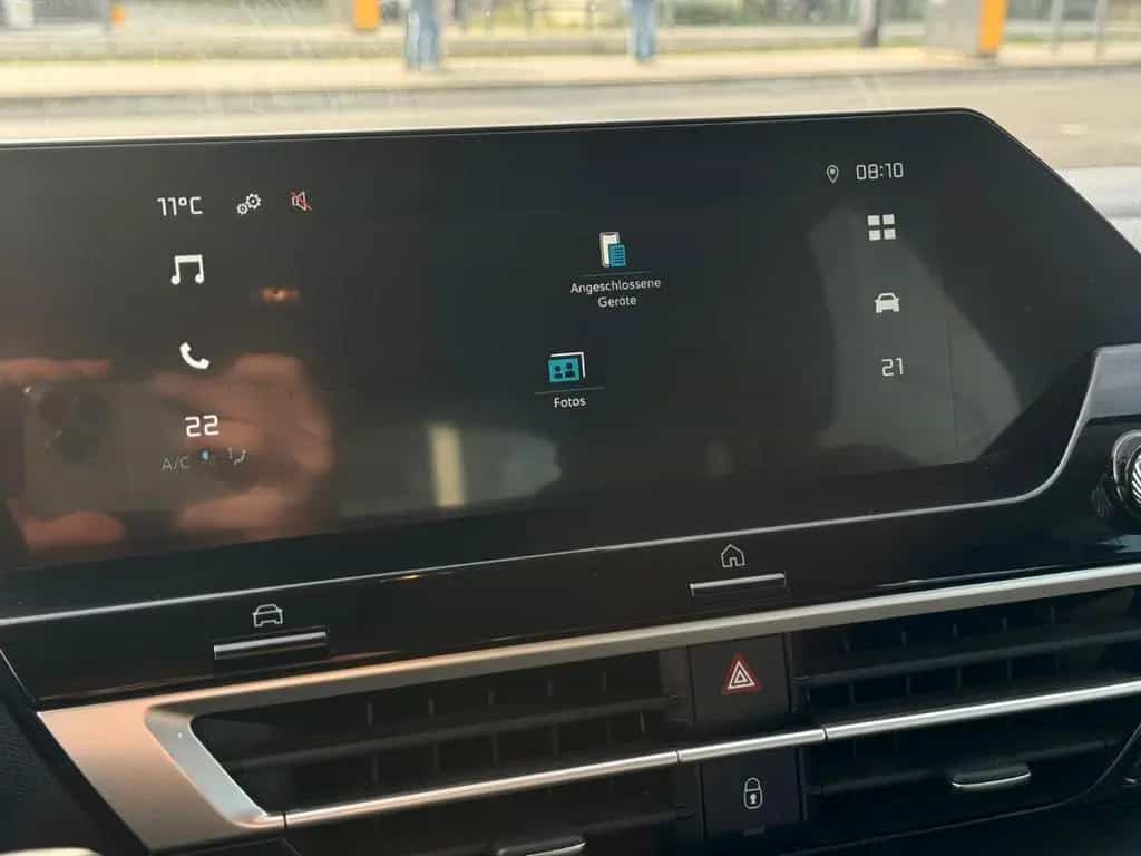 Citroën C4 PureTech 130 Feel. LED. KAMERA. PDC. KLIMA 09/2022-photo-13