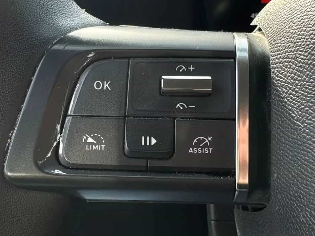 Citroën C4 PureTech 130 Feel. LED. KAMERA. PDC. KLIMA 09/2022-photo-16