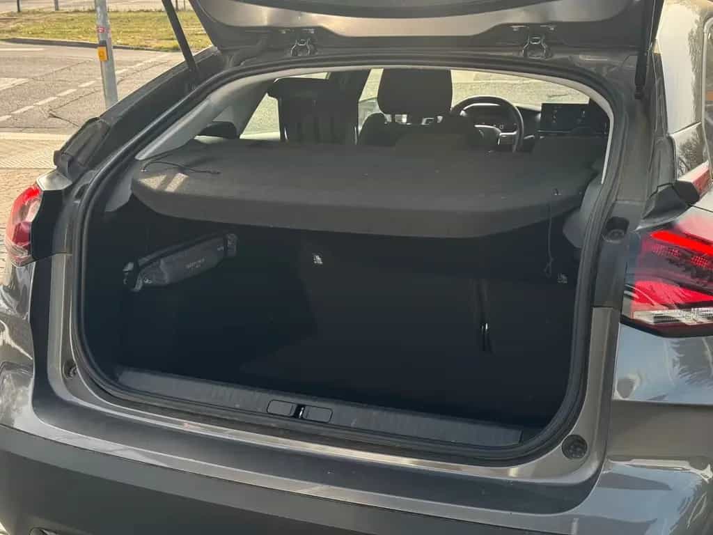 Citroën C4 PureTech 130 Feel. LED. KAMERA. PDC. KLIMA 09/2022-photo-6