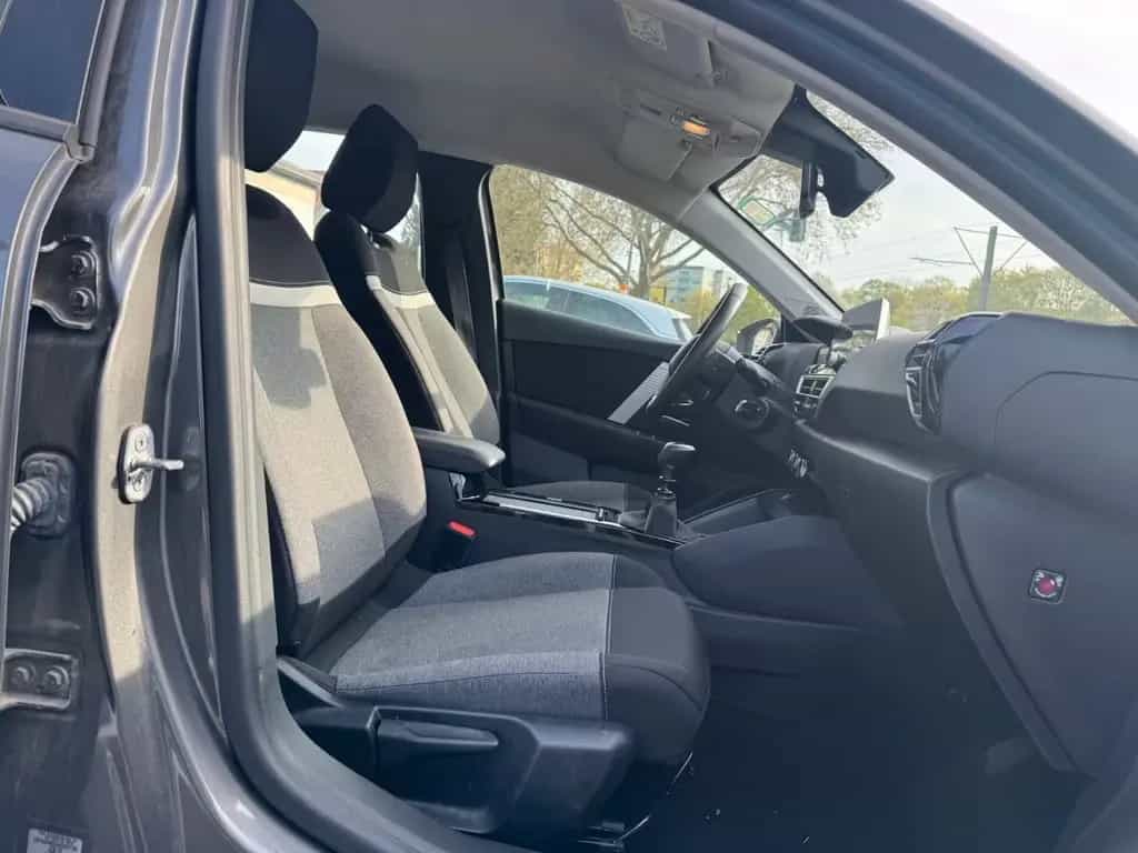 Citroën C4 PureTech 130 Feel. LED. KAMERA. PDC. KLIMA 09/2022-photo-8
