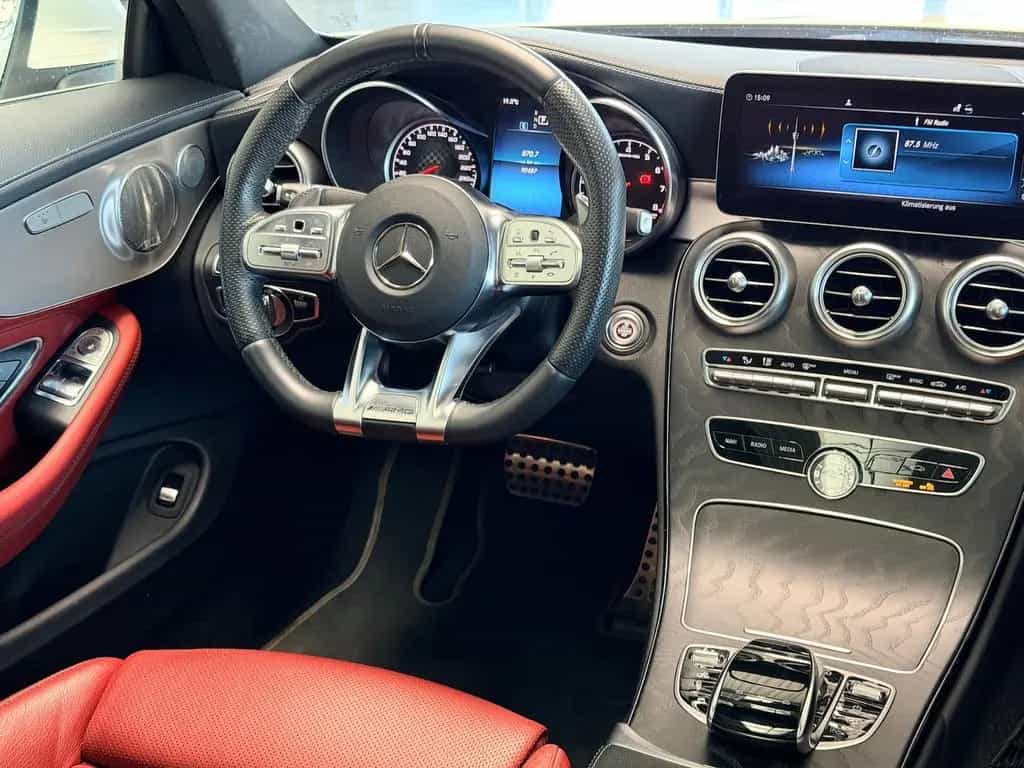 Mercedes-Benz C-Class 43 AMG 4M Design Pano DISTRONIC+ Kamera KEYLES 06/2020-photo-13