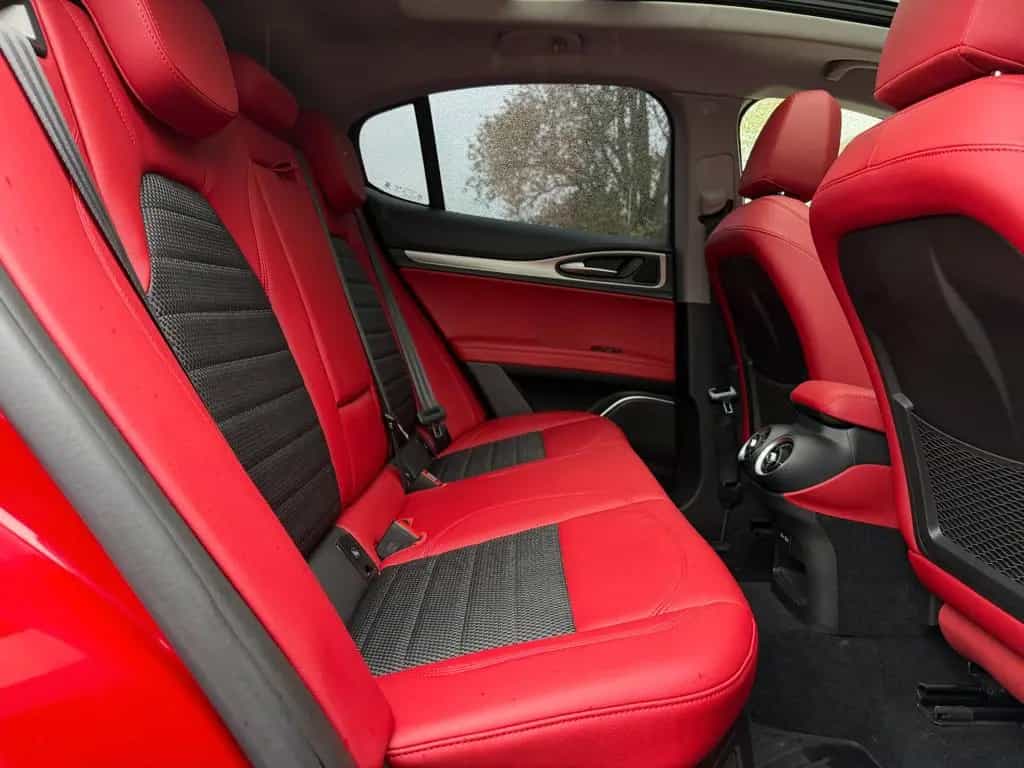 Alfa Romeo Stelvio Sprint Q4 Harman-Kardon/Panorama 09/2020-photo-23