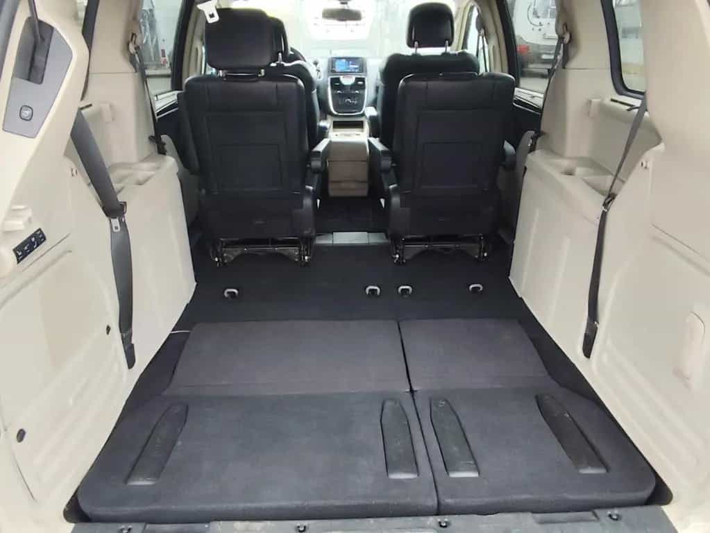 Lancia Voyager 2,8 CRDI Platinum Automatik 7 Sitzer 06/2013-photo-13
