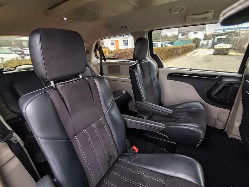 Lancia Voyager 2,8 CRDI Platinum Automatik 7 Sitzer 06/2013-photo-15