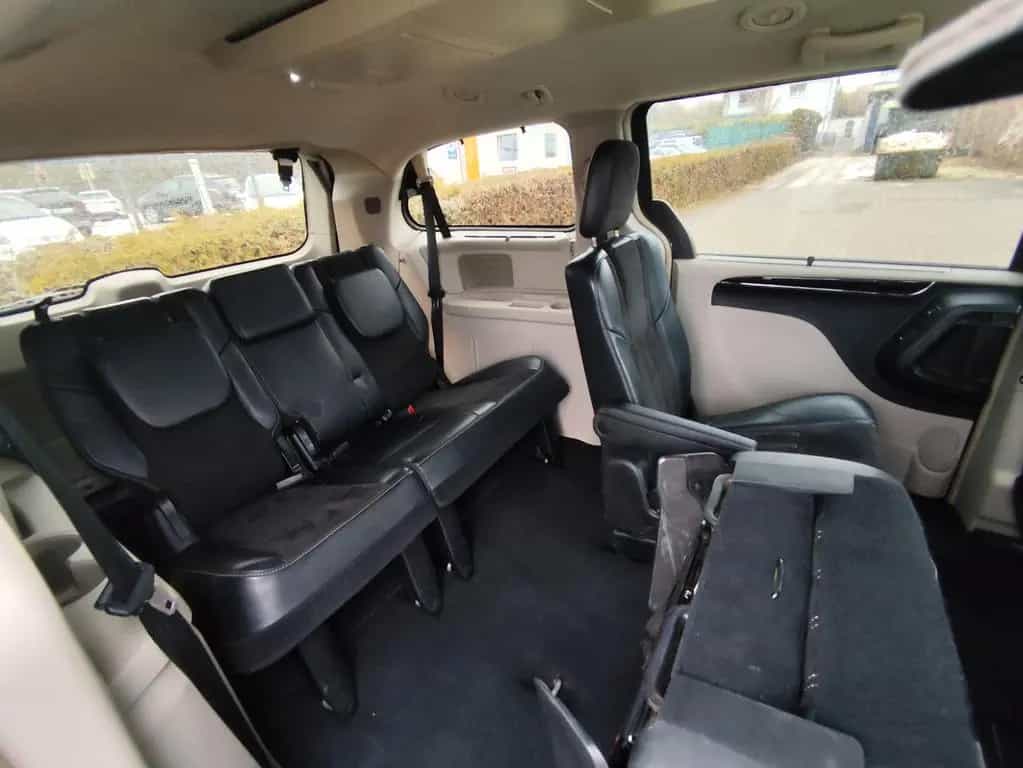 Lancia Voyager 2,8 CRDI Platinum Automatik 7 Sitzer 06/2013-photo-16
