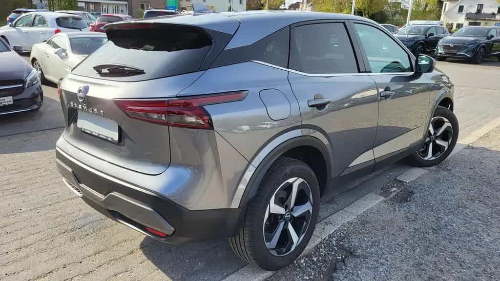 Nissan Qashqai 1.3 N-Connecta Automatik 03/2023-photo-2