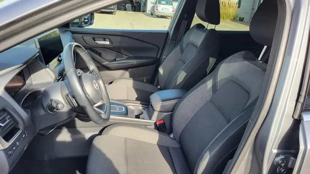 Nissan Qashqai 1.3 N-Connecta Automatik 03/2023-photo-5