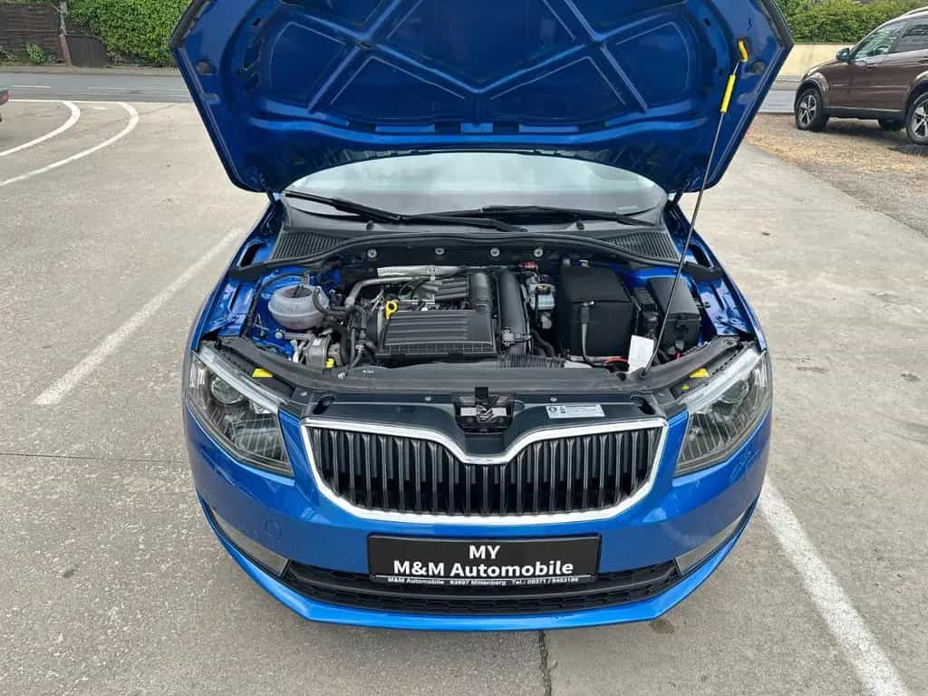 Skoda Octavia Combi Joy/Automatik/AHK/Navi/Sitzheiz 08/2017-photo-10