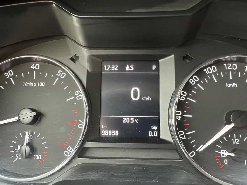 Skoda Octavia Combi Joy/Automatik/AHK/Navi/Sitzheiz 08/2017-photo-22