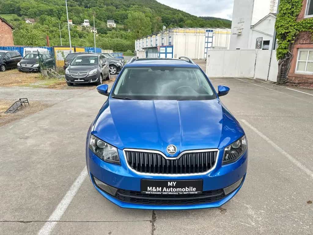 Skoda Octavia Combi Joy/Automatik/AHK/Navi/Sitzheiz 08/2017-photo-6