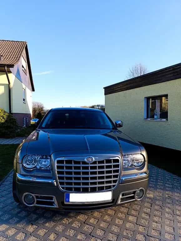 Chrysler 300C Touring 3.0 CRD Autom. - 11/2010-photo-1