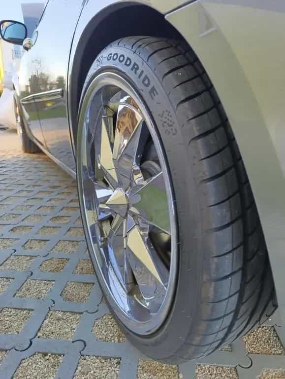 Chrysler 300C Touring 3.0 CRD Autom. - 11/2010-photo-4