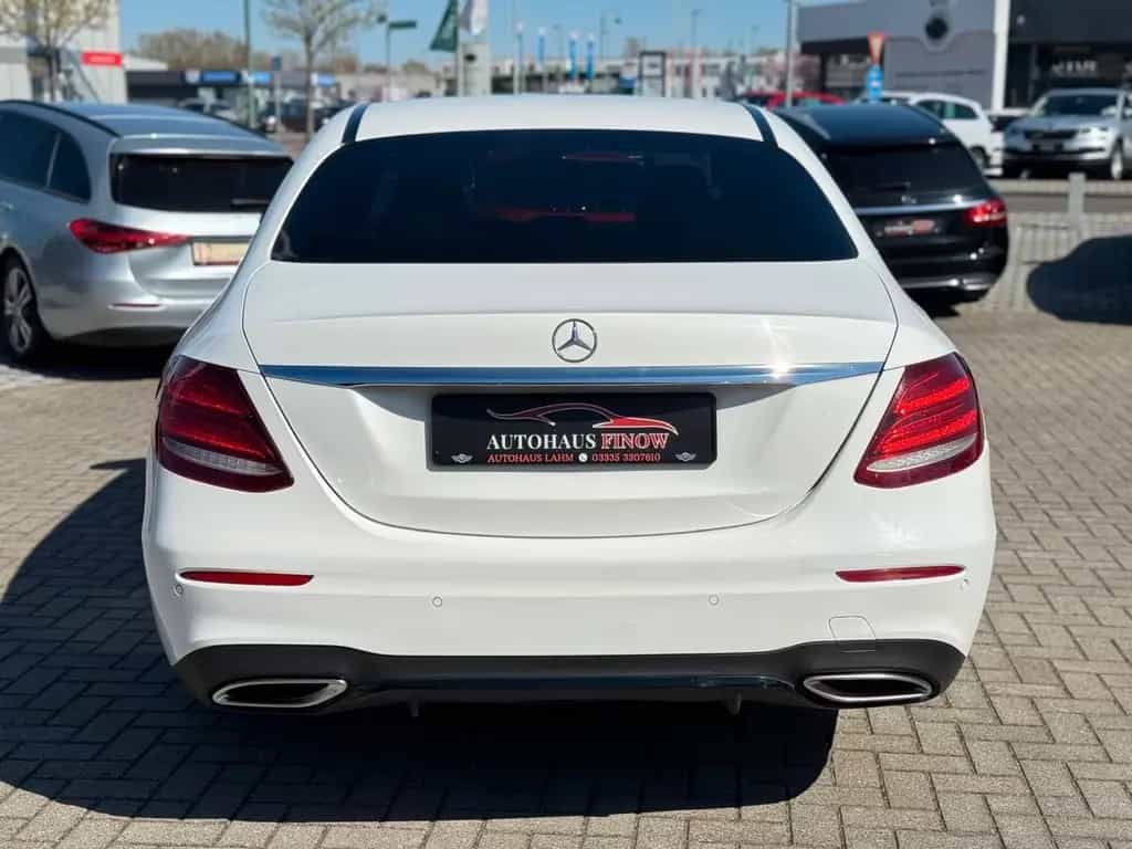 Mercedes-Benz E-Class Lim. 9G-TRONIC"AMG-Line"AHK*AMBIENTE*KAMERA 07/2016-photo-5