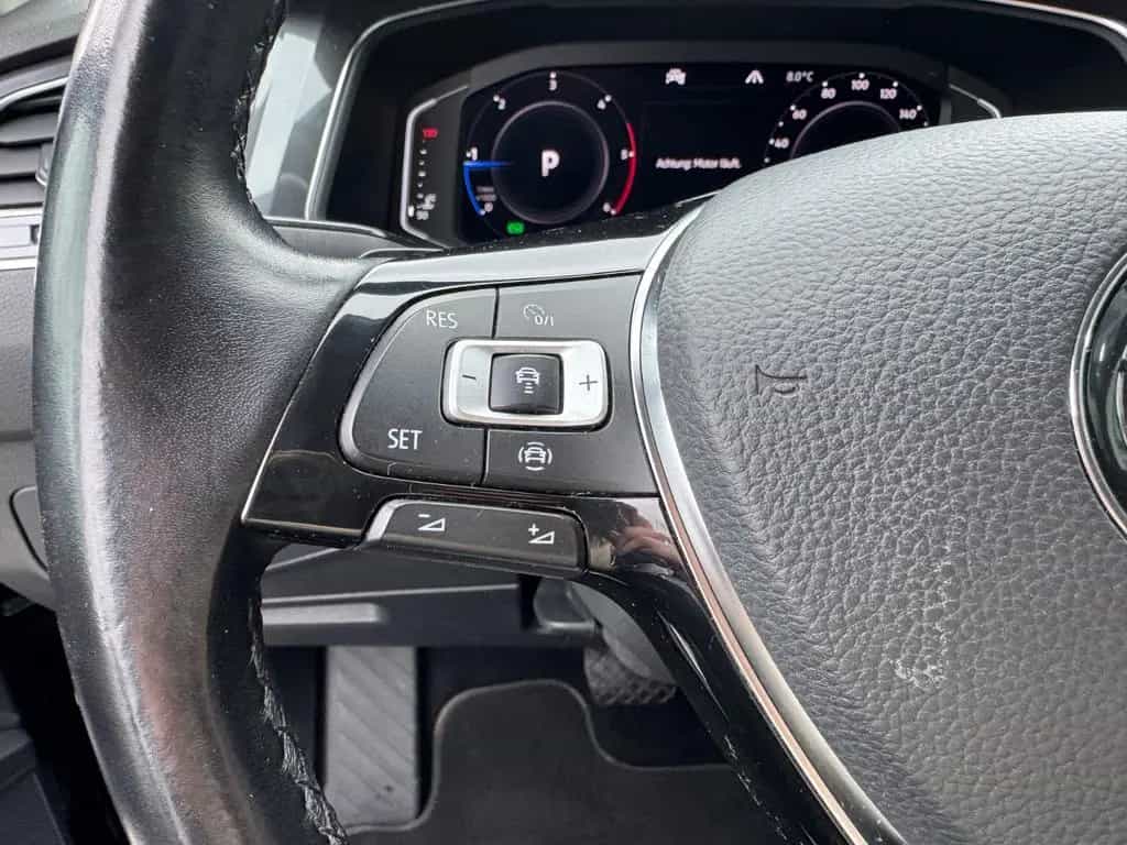 Volkswagen Tiguan Allspace Highline 4Motion R-Line 7-SITZER 06/2021-photo-13
