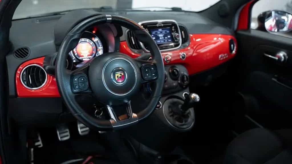 Abarth 595 1.4 TJET 145CV XENO ITALIANA FULL OPT 05/2019-photo-6