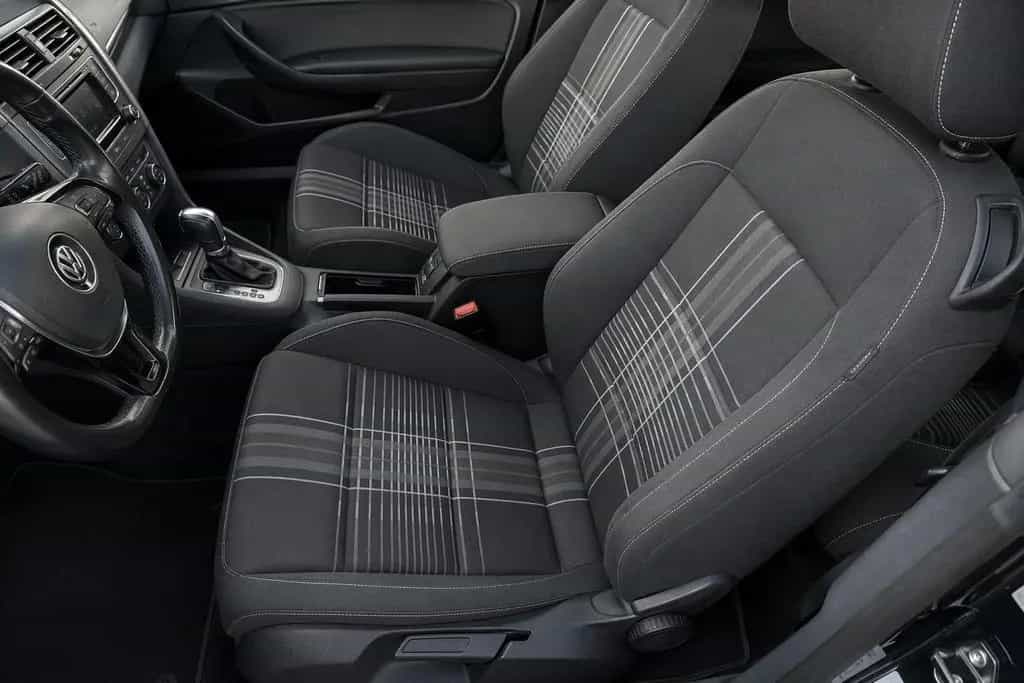 Volkswagen Golf VI Cabriolet Lounge, Sitzheizung, DSG, Navi 04/2016-photo-3