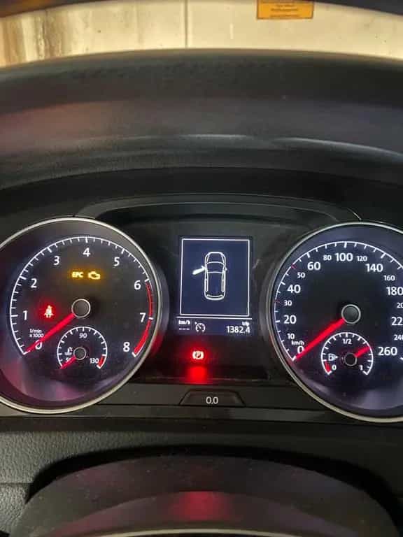 Volkswagen VW Golf 7 TSI Service Neu TÜV 11/27 11/2017-photo-10