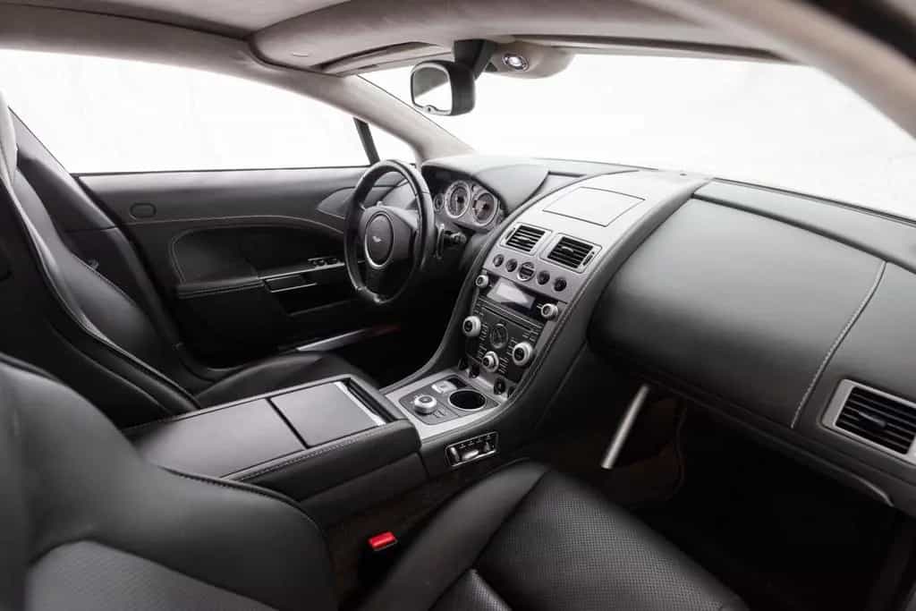 Aston Martin Rapide 6.0 V12 Touchtronic - 01/2011-photo-8