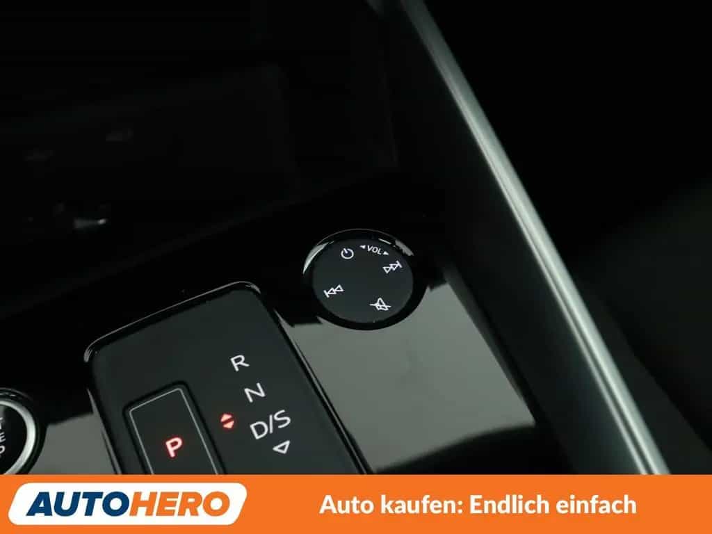 Audi A3 Limousine 30 TDI advanced Aut. *NAVI*VC*LED* 10/2020-photo-25