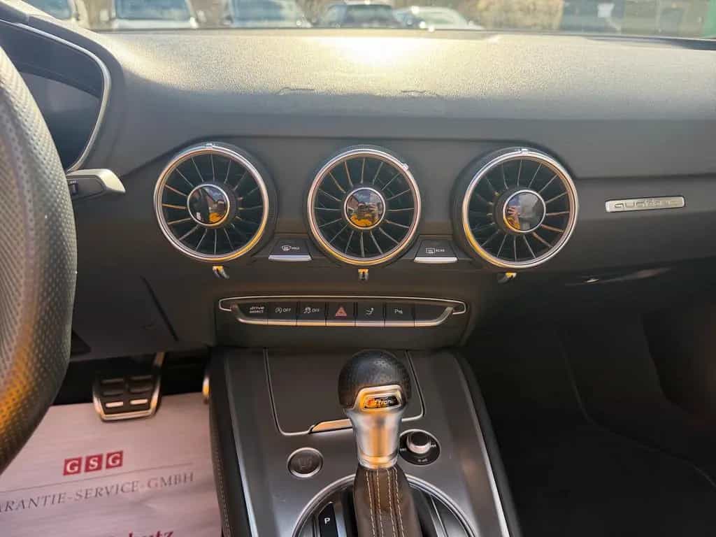 Audi TT 03/2015-photo-10