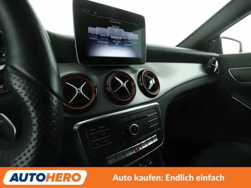 Mercedes-Benz CLA-Class 250 AMG Line Aut.*LED*TEMPO*CAM* 01/2018-photo-28