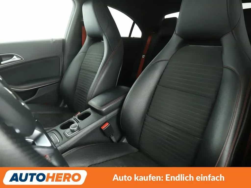 Mercedes-Benz CLA-Class 250 AMG Line Aut.*LED*TEMPO*CAM* 01/2018-photo-9