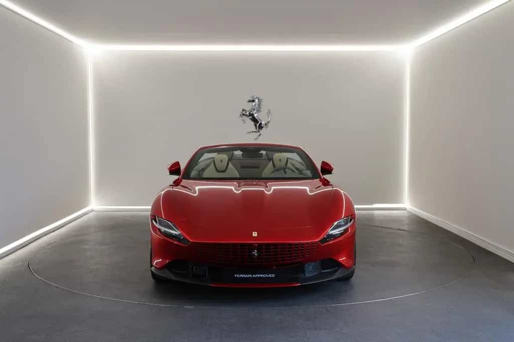 Ferrari Roma Spider / Rosso Magma / Ferrari Approved 07/2024-photo-7