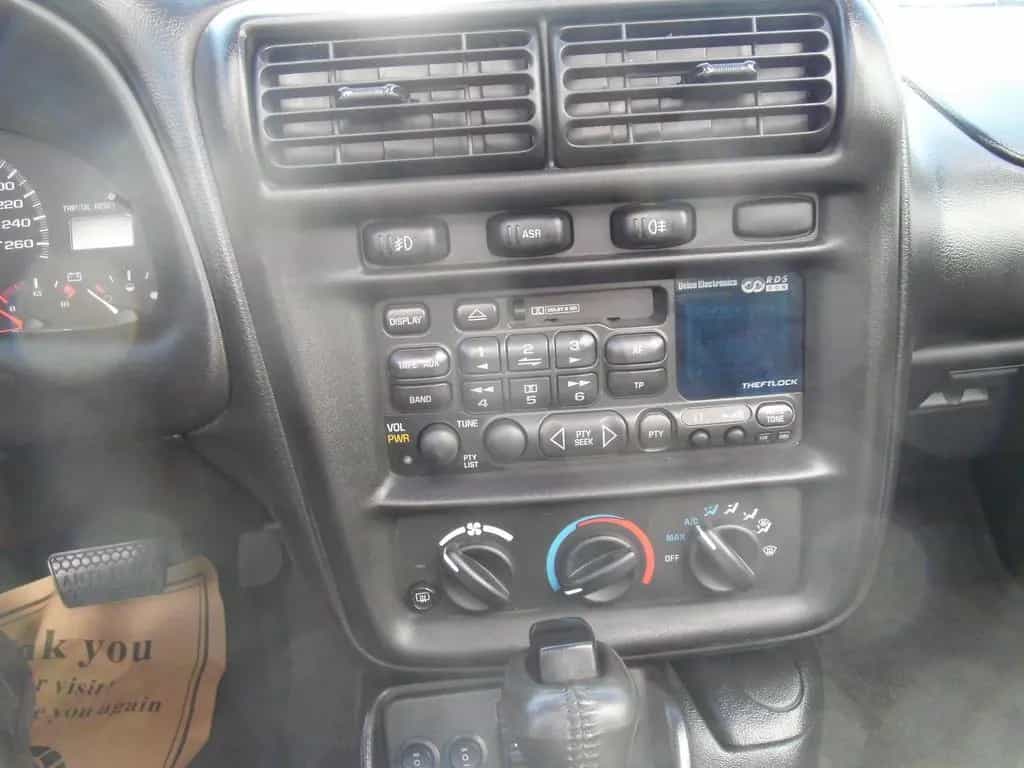 Chevrolet Camaro Targa V8 Automatic Bj 200... 08/2000-photo-14